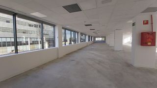 Oficina en alquiler en La Paz en Madrid