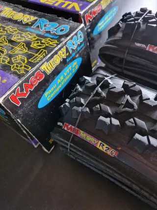 Copertoni Vetta Kaos Theory F2.1 R2.0