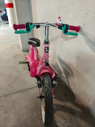Bicicleta infantil rosa Btwin