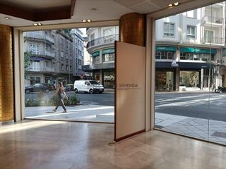 Local comercial en alquiler en Centro en Ourense