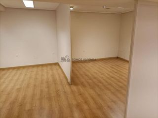 Local comercial en alquiler en Centro en Ourense