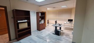Oficina en alquiler en Carranque - Haza Cuevas en Málaga