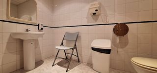 Oficina en alquiler en Carranque - Haza Cuevas en Málaga