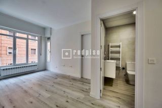 Piso en alquiler en Pº Zorrilla - Cuatro de Marzo en Valladolid