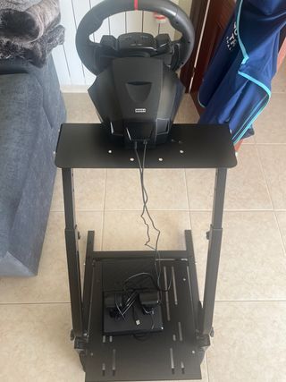 Volante Hori PS5/PC/PS4 + Soporte