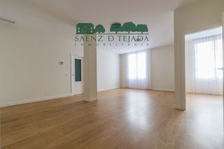 Piso en alquiler en Arenal en Sevilla