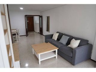 Piso en alquiler en Poligono Sur - La Oliva - Letanías en Sevilla