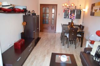 Piso en alquiler en Martín Carpena - Torre del Río en Málaga