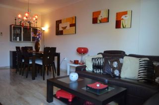 Piso en alquiler en Martín Carpena - Torre del Río en Málaga