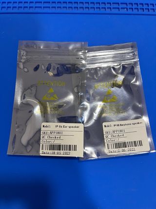 Auricular iPhone 6S. 2 unidades por 5€, 1 por 3€