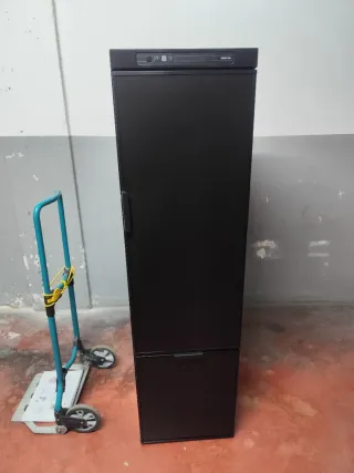 Frigorífico Trivalente Thetford N3141