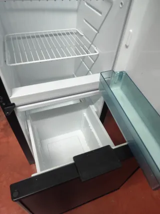 Frigorífico Trivalente Thetford N3141