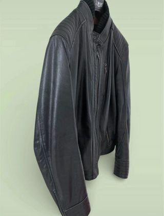 Giacca in pelle nera