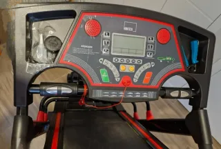 Cinta de correr en perfecto estado con masajeador