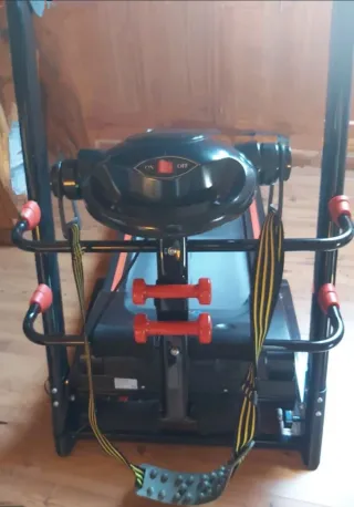 Cinta de correr en perfecto estado con masajeador