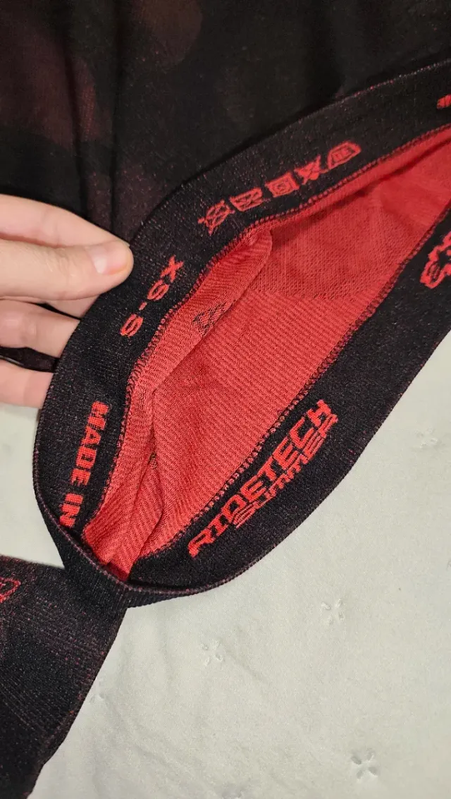 Camiseta verano alpinestars debajo mono moto XS S