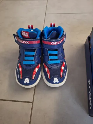 Scarpe Geox Bambino Capitan America Tg 28