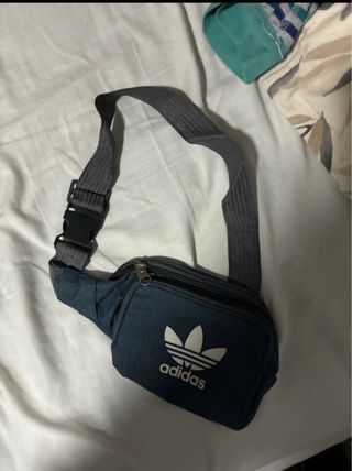Riñonera Adidas Azul y Gris
