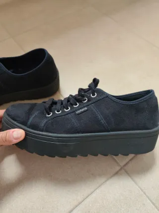 Zapatillas Victoria Negras
