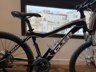 Exclusiva Bicicleta de Montaña.