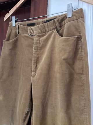 Pantalones chinos de pana marrones