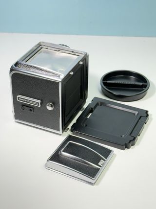 HASSELBLAD 500 C/M N° UH 132234