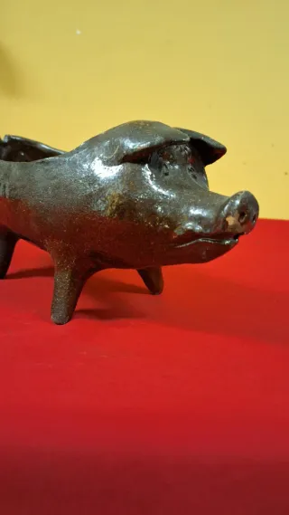 Asador de chorizos de cerámica