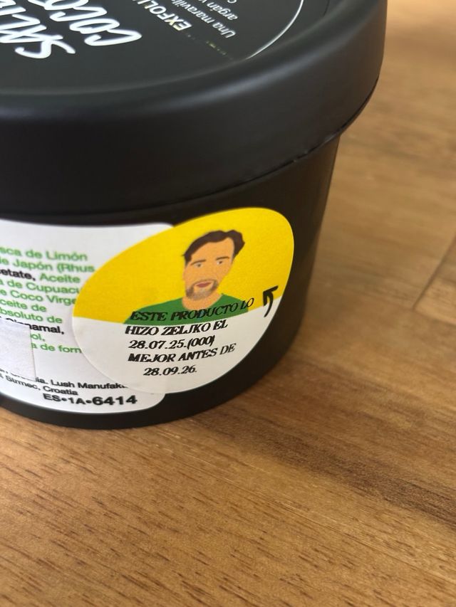 Lush Salted Coconut Exfoliante de Manos