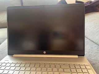 Portátil HP 15s-fq4011ns  plata y multicolor