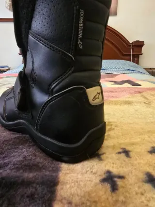 Botas de Moto Sidi,puma y Alpinestars no envio,n39