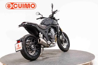 MACBOR EIGHT MILE 500 STREET