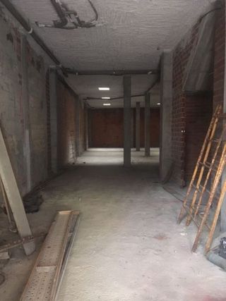 Local comercial en venta en La Villa - Bazuelo en Mieres