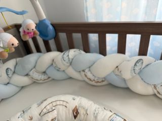 Nido reductor bebé estampado trenes y pájaros