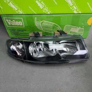 Faros Seat Leon Cupra 1M valeo nuevos
