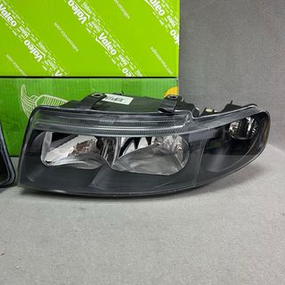 Faros Seat Leon Cupra 1M valeo nuevos