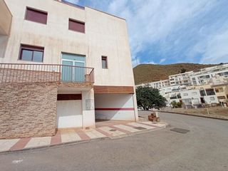 Garaje en venta en Carboneras