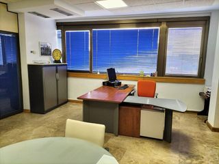 Oficina en venta en Delicias en Valladolid