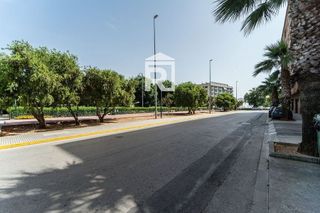 Local comercial en venta en Carlet