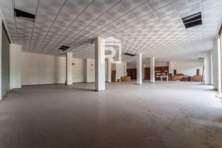 Local comercial en venta en Carlet