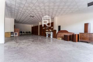 Local comercial en venta en Carlet