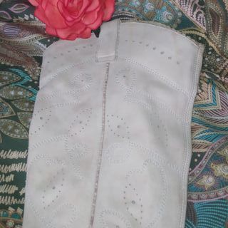 Botines piel crema tacón 7 cm