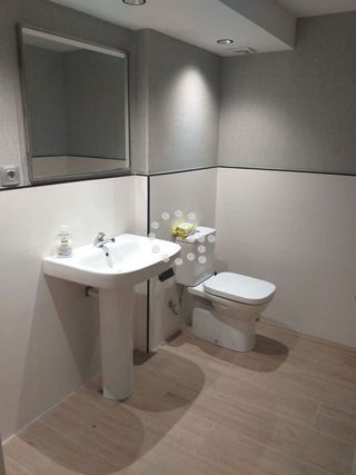 Local comercial en venta en San Ignacio-Elorrieta en Bilbao