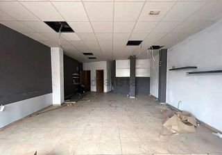 Local comercial en venta en Yeles