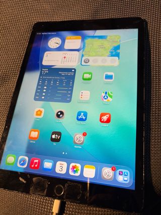 iPad 8ª Gen A2270 Negro - No Carga Batería