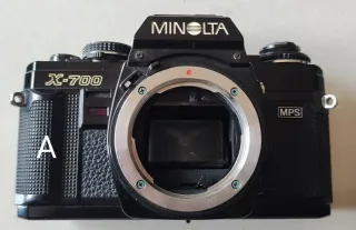 Cámara Minolta X-700