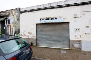 Local comercial en venta en Montijo