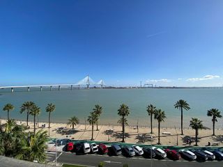 Piso en venta en La Paz - Segunda Aguada - Loreto en Cádiz