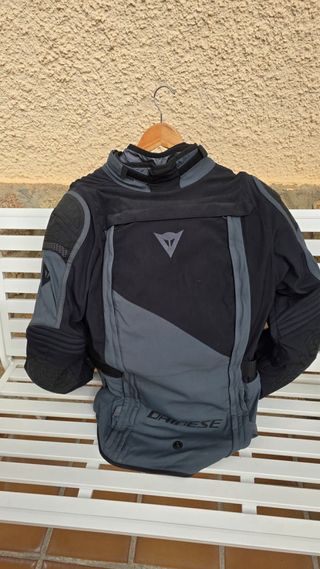Chaqueta Moto Dainese Negra y Gris