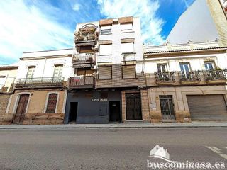 Piso en venta en Linares