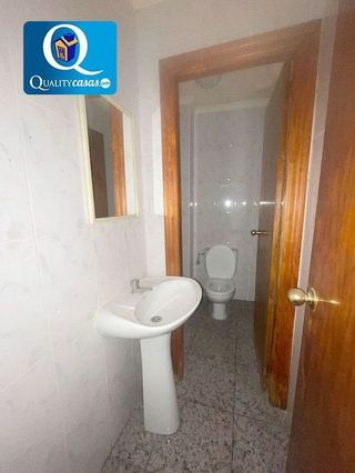 Local comercial en venta en Centro en Santa Pola